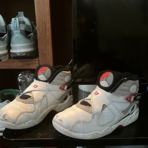 Jordan Retro 8 ‘Bugs Bunny’ Youth